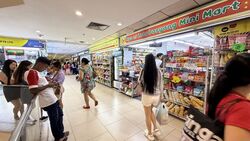 Lucky Plaza (D9), Retail #491366441